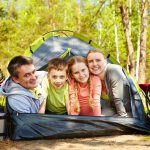 Camping em família: como curtir momentos incríveis com segurança e tranquilidade